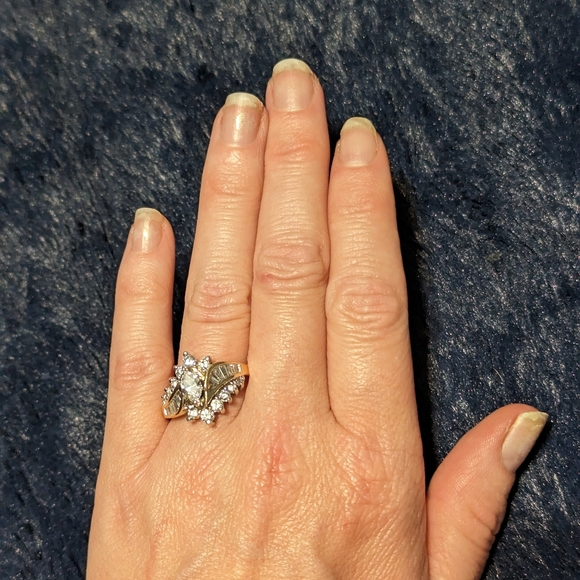 Ring - Picture 5 of 7